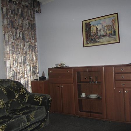 Park Hotel Kiev Bagian luar foto