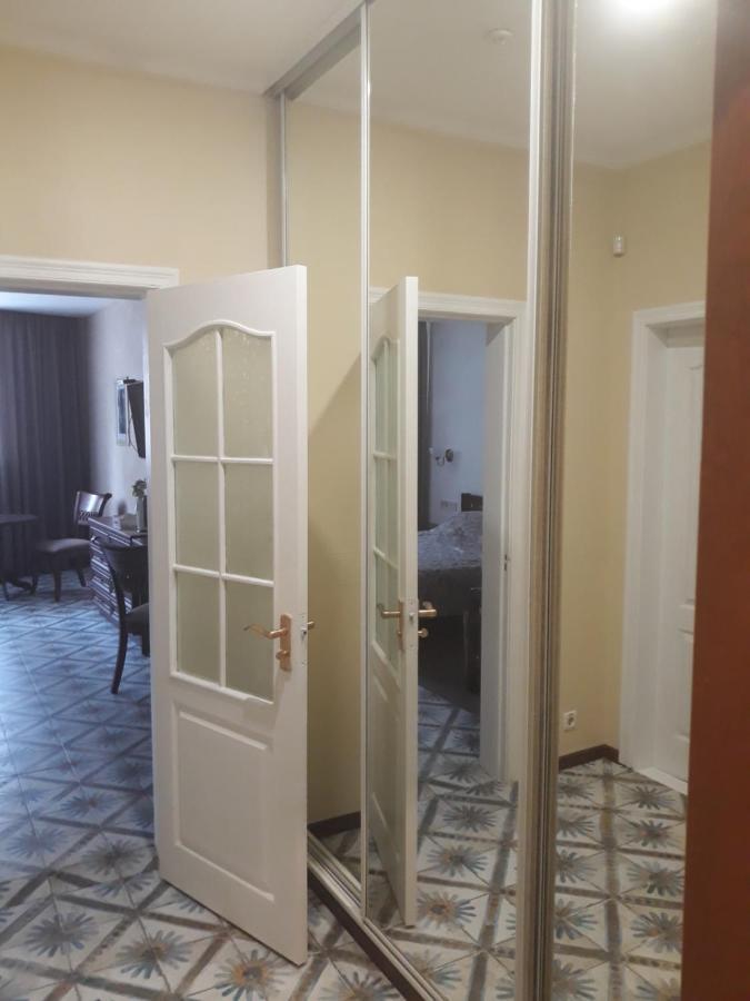 Park Hotel Kiev Bagian luar foto